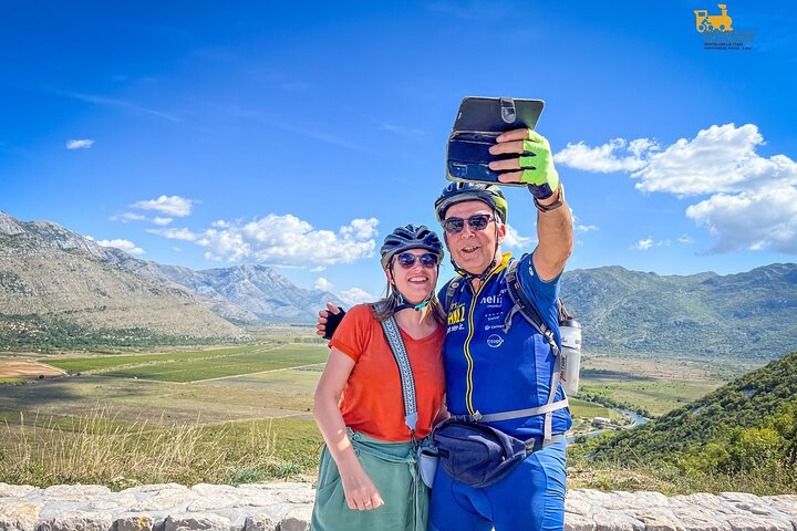 Ciro Trail: Mostar - Dubrovnik 
A unique experience on the world-famous Ciro cycling route that connects the two countries by cycling from Mostar to Dubrovnik. 